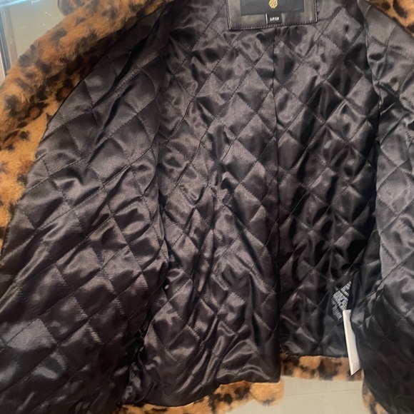Kensie Animal Print Faux Fur Jacket - Picture 9 of 10